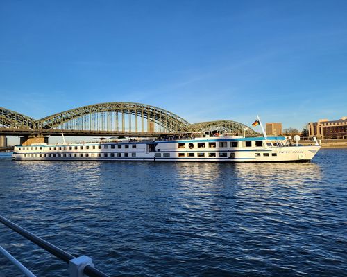 Charterfahrt auf dem Rhein – ein Mitarbeitendenevent der ganz besonderen Art
