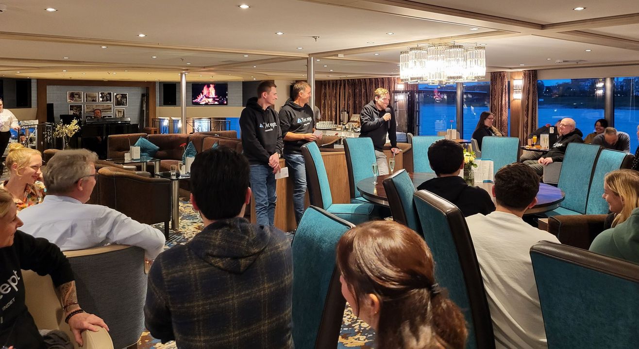 Tricept feiert Teamevent auf der MS Alina